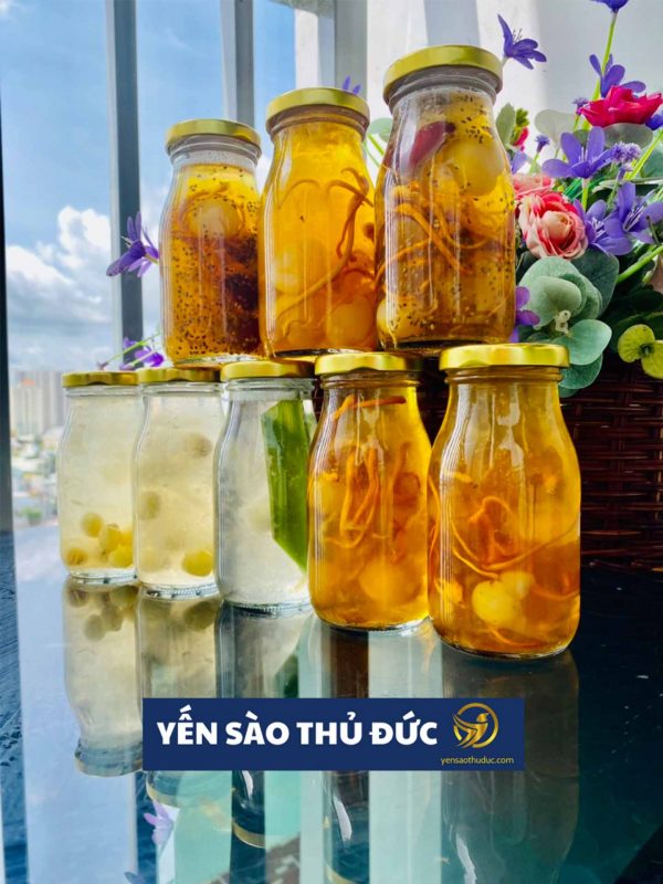 Tổ Yến chưng táo đỏ đường phèn - Set 6 hũ x 75ml