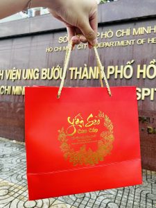 "Yến sào chưng tươi nóng giao Bệnh Viện Ung Bướu" sẽ là sự lựa chọn hoàn hảo để chăm sóc sức khỏe của bạn